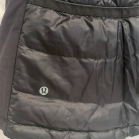 Lululemon - Down For A Run Quilted Down Puffer Vest Black - Picture 1 of 3